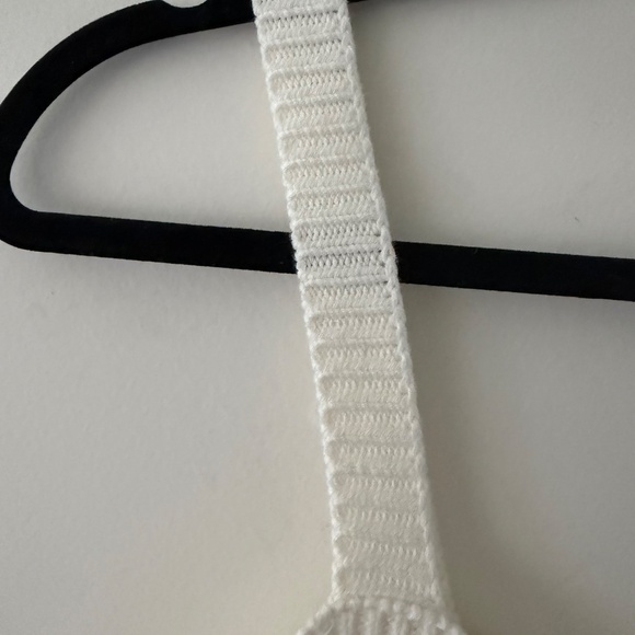 Abercrombie & Fitch Cream Winter White Cable Knit Tank V neck cropped Pretty - Picture 3 of 7